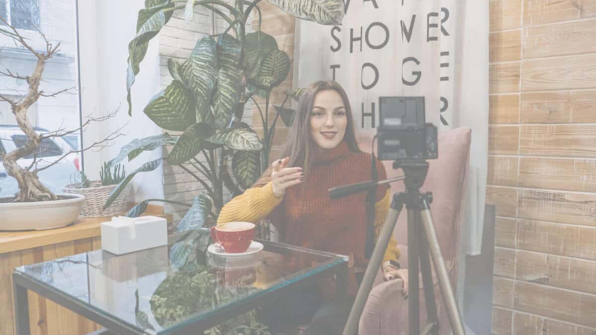 Female Digital Creator Starting Over After 50