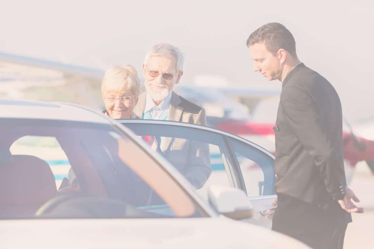 Private ride for seniors in Lakewood Ranch with professional driver at airport