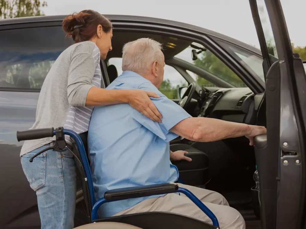 Senior transportation with door-to-door assistance in Lakewood Ranch and Sarasota